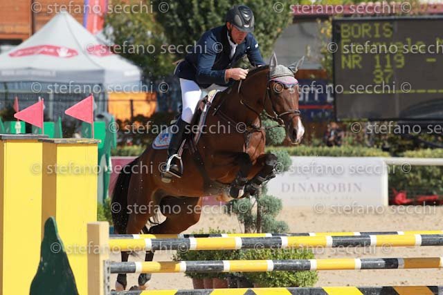 MEDINI_BORIS_GIO CAV 2011_SS3_0725.jpg